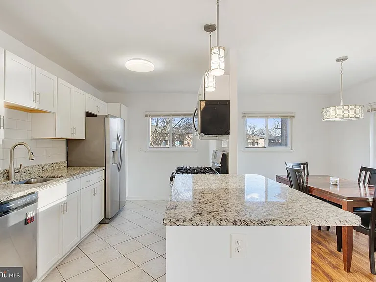 350 Gatewater Ct #A — Photo 11