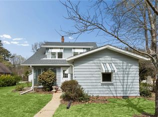 121 Old Railway Rd, Yorktown, VA