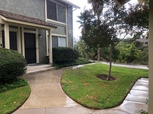 555 Serento Cir, Thousand Oaks, CA 91360