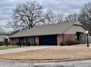 502 Centennial Ave, Coffeyville, KS 67337