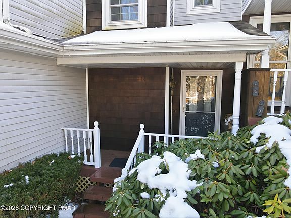 5th image of 333 Jade Ave