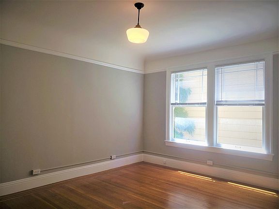 Bedroom off Grove Street