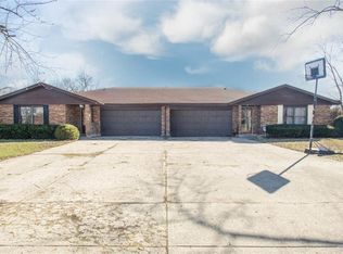 8690 Shadycreek Dr, Dayton, OH 45458