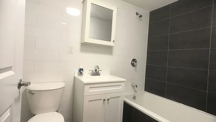 Rented by Nooklyn NYC LLC | media 3