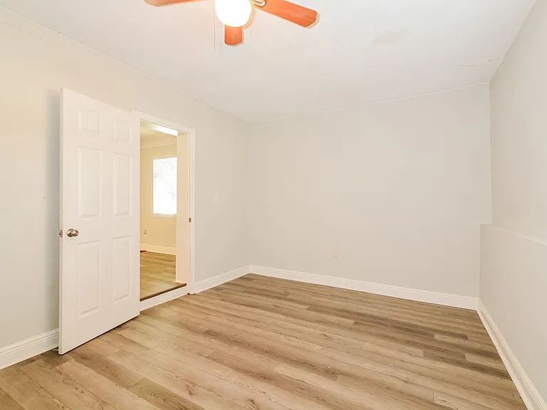 6630 Westmont Dr — Photo 13