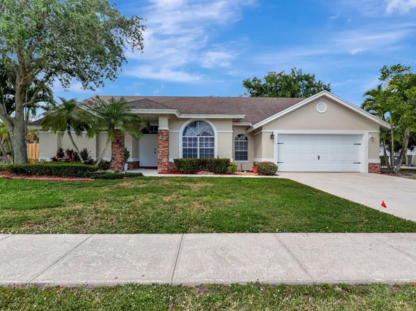 13805 Sheffield St, Wellington, FL 33414