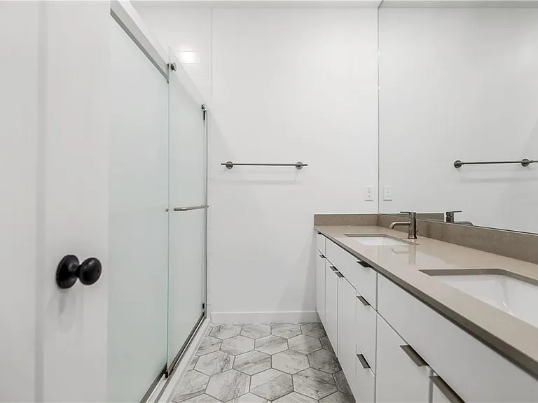 5924 S Congress Ave #12 — Photo 12