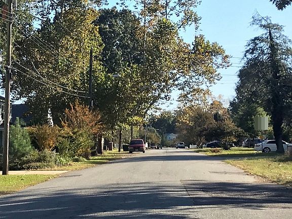 5th image of 248 Little Farms Ave