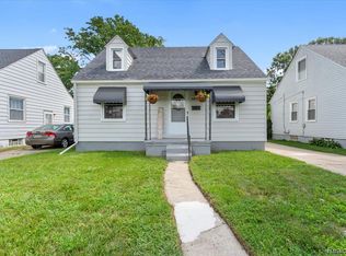 4679 S Hubbard St, Wayne, MI 48184
