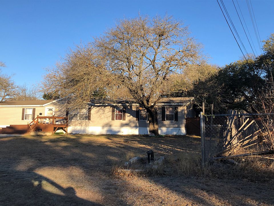 2nd image of 1205 Red Bud Dr