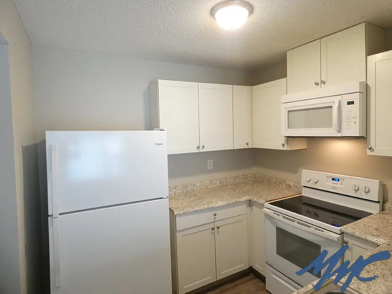 118 Dill Ln #Q — Photo 6