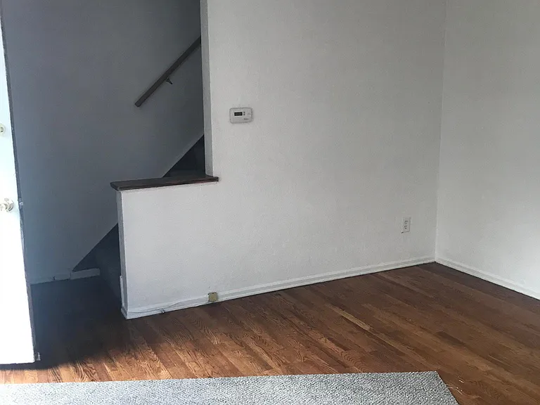 789 Cooke Dr — Photo 1