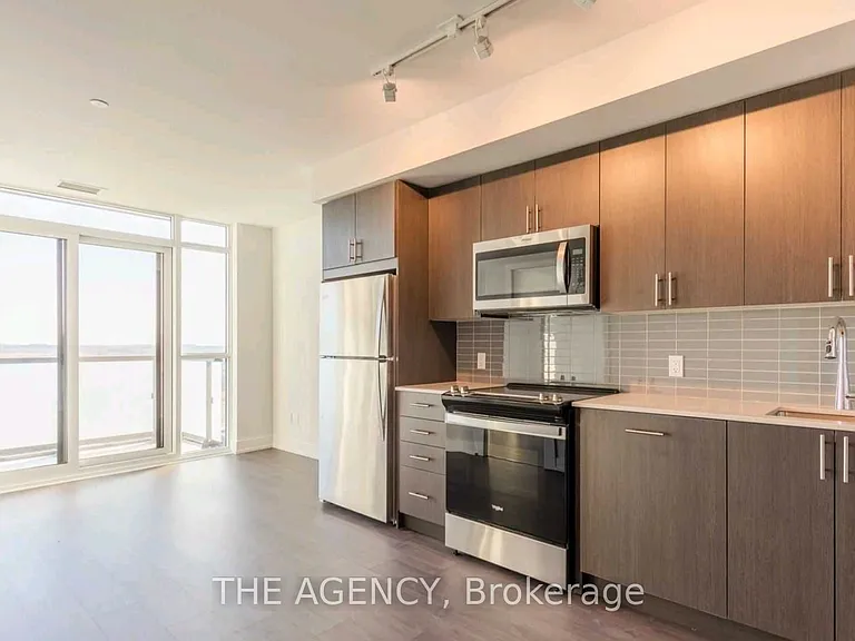 2550 Simcoe St N #1709 — Photo 8