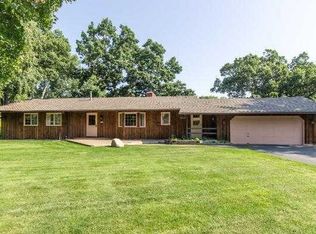 2305 Argonne Dr NE, Columbia Heights, MN 55421
