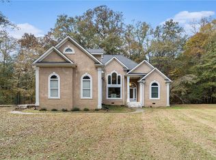 304 Harbour Shores Dr, Jackson, GA 30233