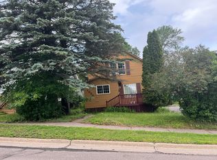 1024 N 11th Ave E, Duluth, MN 55805