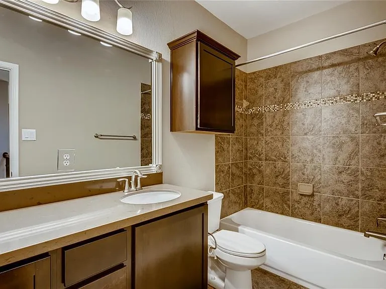 7500 Colina Vista Loop #A — Photo 19