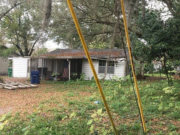 2nd image of 1808 E Annona Ave