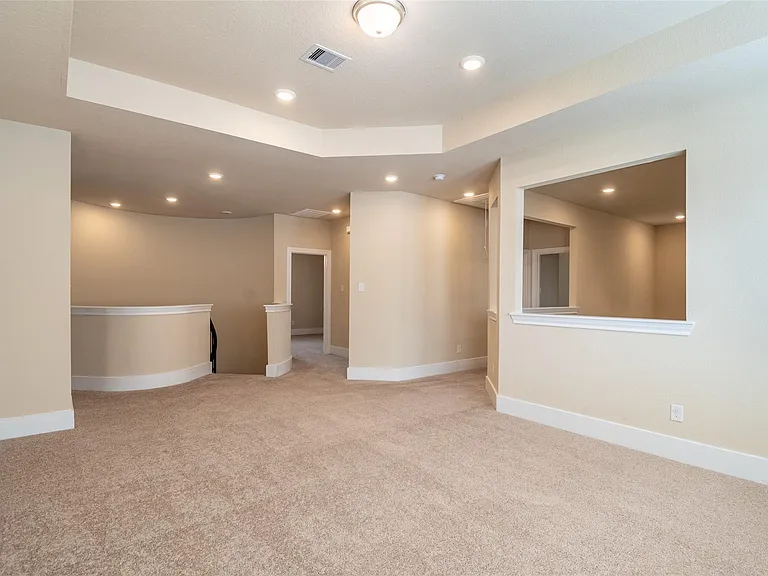 19015 Yellowstone Landing Ct — Photo 30