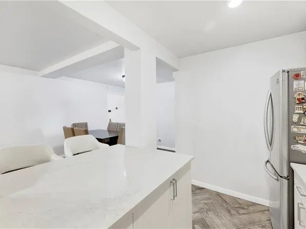 3021 Avenue Z image 11 of 14