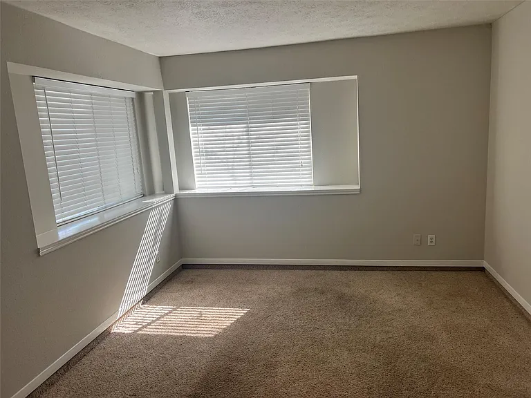 1507 Alderbrook Dr — Photo 25