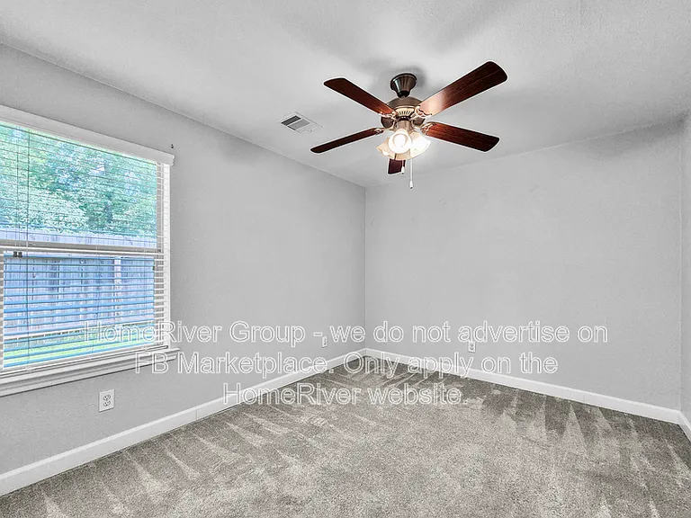922 Fife Dr — Photo 13