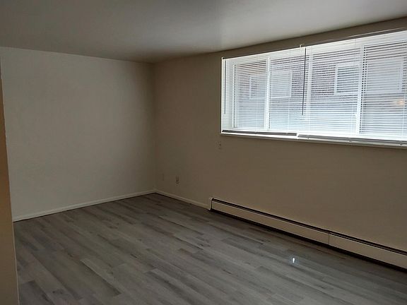 3rd image of 1620 9th Ave #17049635