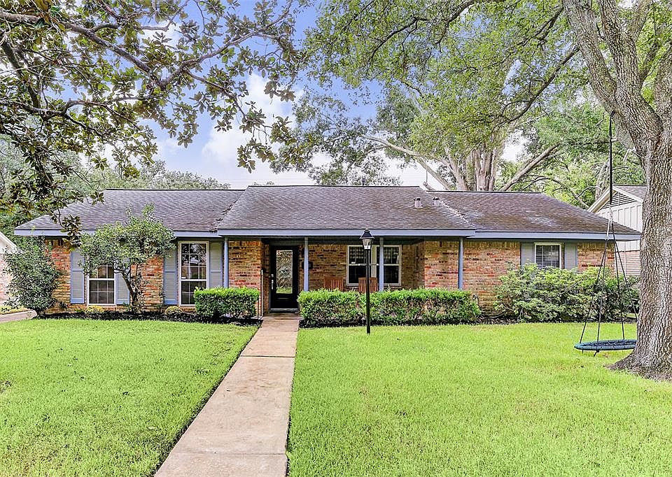 1st image of 10511 Timberwood Dr