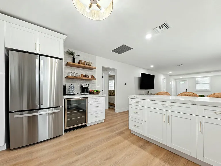 125 NW 3rd Ave — Photo 7