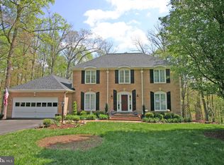 12999 Shadwell Ct, Woodbridge, VA 22192