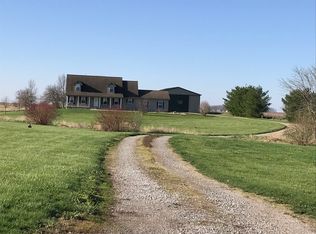 347 900th St, Middletown, IL 62666
