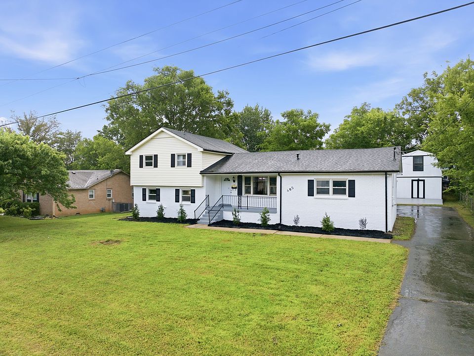 1st image of 405 Beechwood Ct