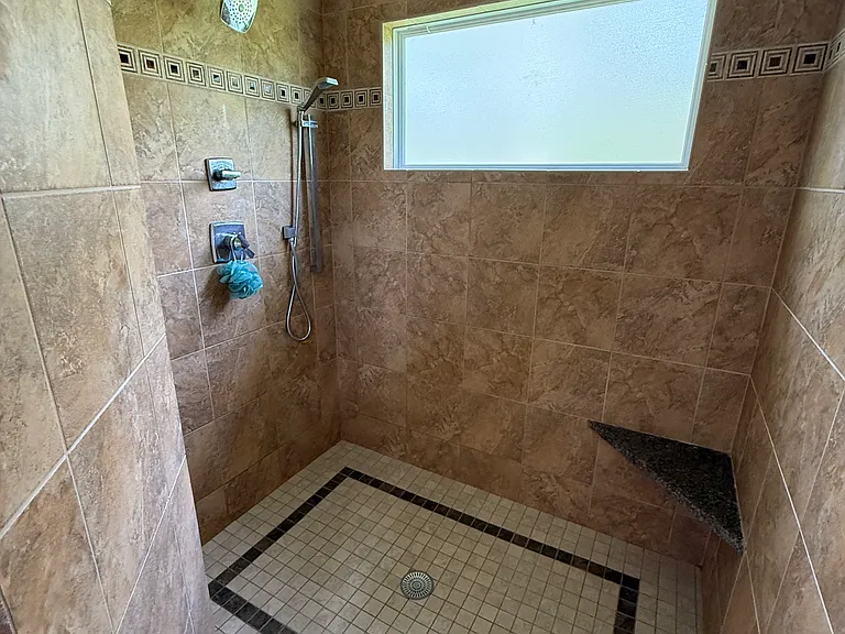 187 Westbrook Ct — Photo 21
