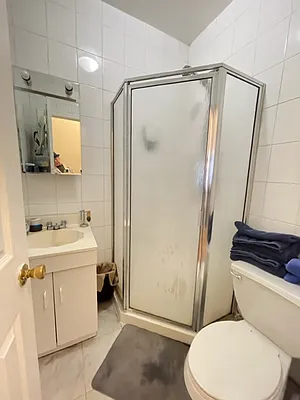 Rented by Best Apartments North Inc | media 38