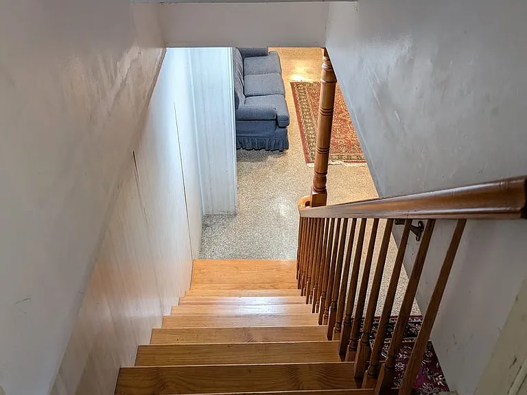 5253 Vernadale Dr — Photo 31