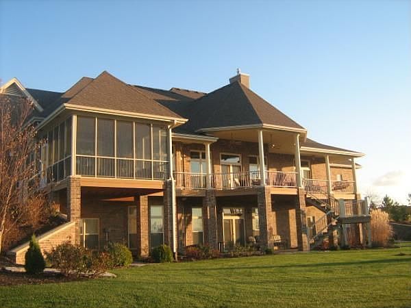 2nd image of 509 Lakeside Manor Dr