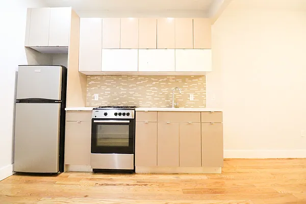 Rented by Lofts and Flats LLC | media 5