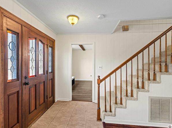 110 Robinwood Dr, Greenville, KY 42345