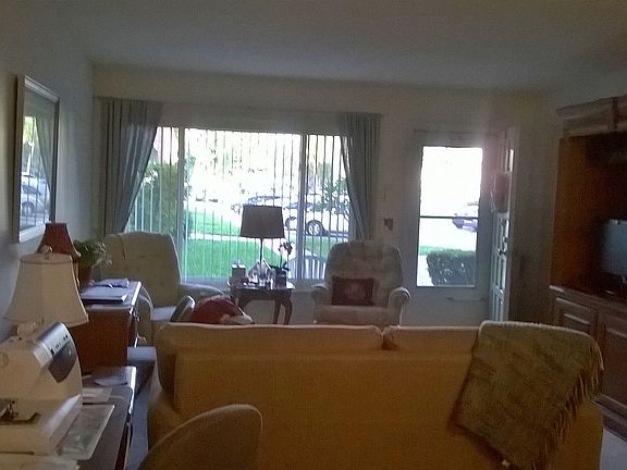 4th image of 2358 Ecuadorian Way APT 12