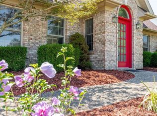 102 Antler Dr, Sellersburg, IN 47172