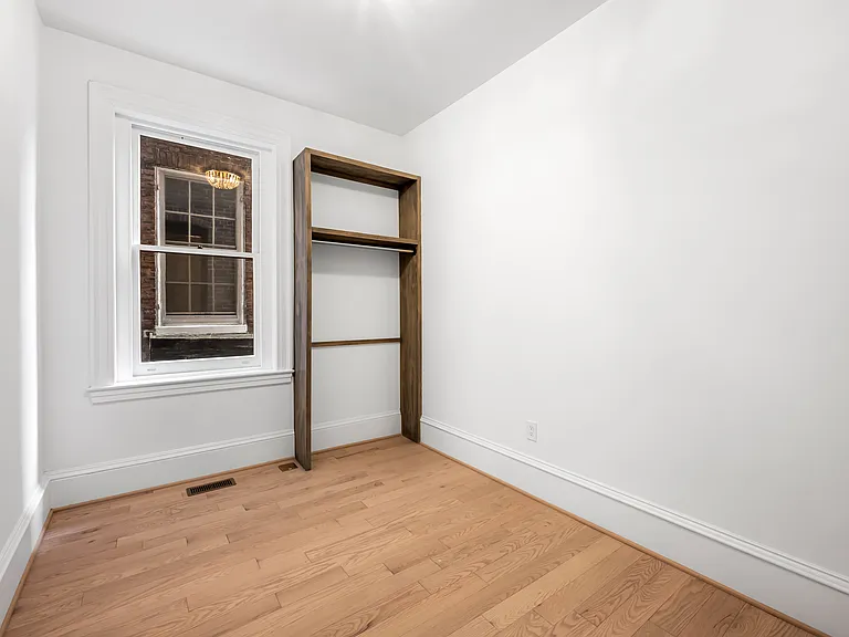 1202 Bolton St #1 — Photo 9