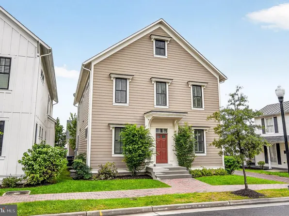 643 Jefferson St, Herndon, VA 20170