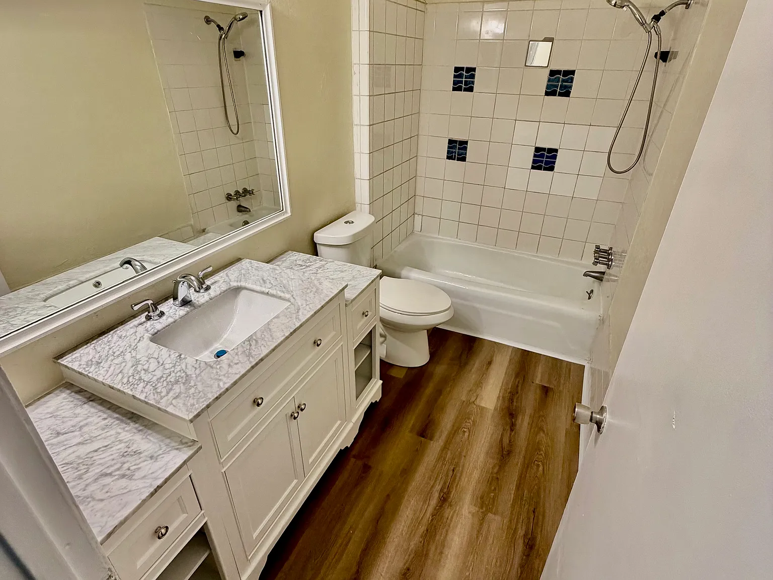 2 bed, 1100 sqft, $1,850 — Photo 3