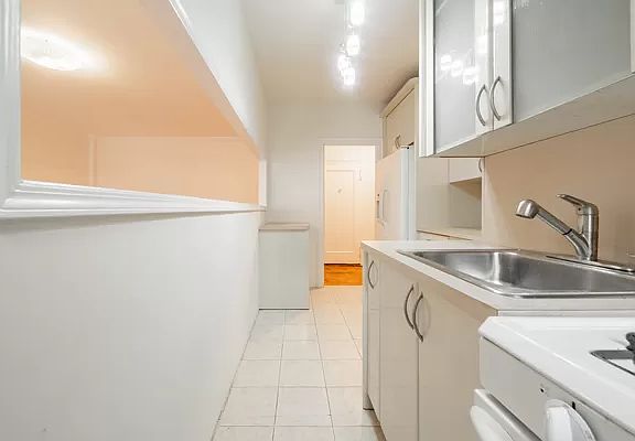 2nd image of 7714 Bay Pkwy #1E
