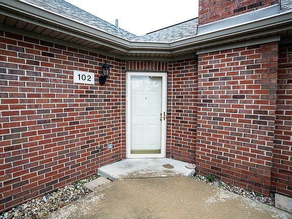 4th image of 102 E 163rd St #2C