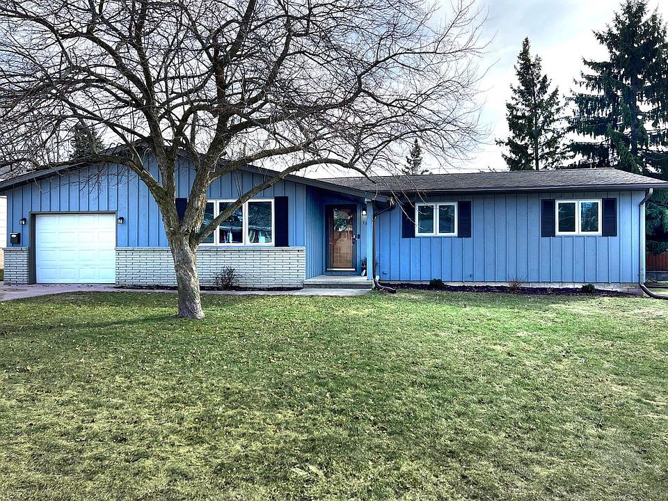 1st image of 127 Kay AVENUE