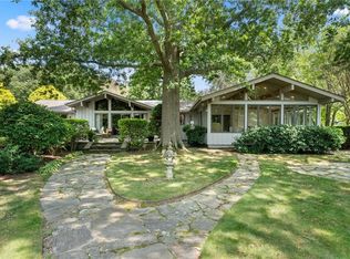 14 Woodlake Dr, Johnston, RI 02919