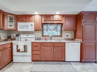34 Garfield St, Fitchburg, MA 01420