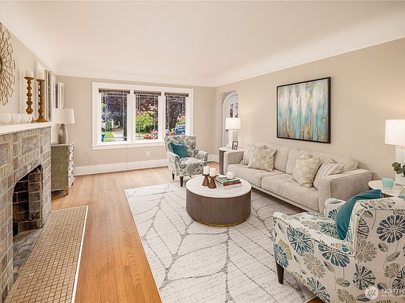 4th image of 6848 31st Avenue NE