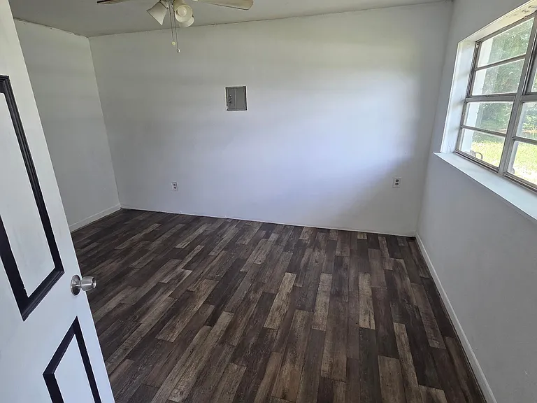27300 Lemon Ave #2 — Photo 5